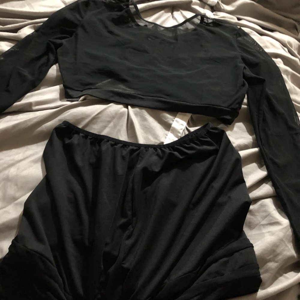 Two piece skirt set